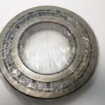 Cylindrical Roller Bearing – Straight Bore, 120 mm ID, 215 mm OD, 40 mm Width, 1 Row, CN Internal Clearance.