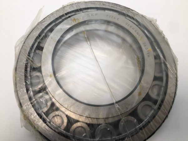 Cylindrical Roller Bearing – Straight Bore, 120 mm ID, 215 mm OD, 40 mm Width, 1 Row, CN Internal Clearance.