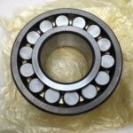 Spherical Roller Bearing – Straight Bore, 70 mm ID, 150 mm OD, 51 mm Width, Open, C3 Internal Clearance.
