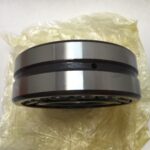 Spherical Roller Bearing – Straight Bore, 70 mm ID, 150 mm OD, 51 mm Width, Open, C3 Internal Clearance.