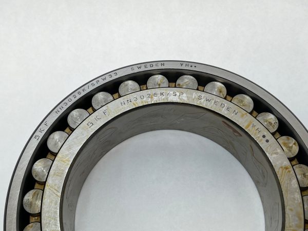 Cylindrical Roller Bearing – Tapered Bore, 130 mm ID, 200 mm OD, 52 mm Width, 2 Row, C1 Internal clearance.