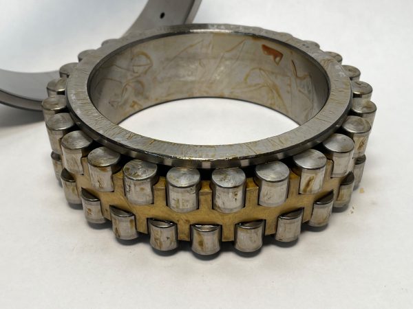 Cylindrical Roller Bearing – Tapered Bore, 130 mm ID, 200 mm OD, 52 mm Width, 2 Row, C1 Internal clearance.