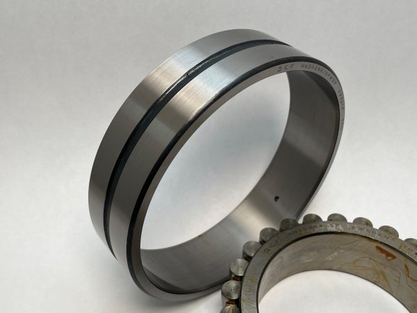 Cylindrical Roller Bearing – Tapered Bore, 130 mm ID, 200 mm OD, 52 mm Width, 2 Row, C1 Internal clearance.