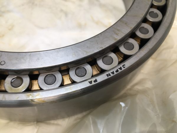 Double Row Cylindrical Roller Bearing – Tapered Bore, 130 mm ID, 180 mm OD, 37 mm Width, 2 Row.