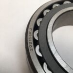 Spherical Roller Bearing – Tapered Bore, 80 mm ID, 140 mm OD, 33 mm Width, Open, CN Internal clearance.