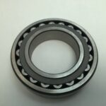 Spherical Roller Bearing – Tapered Bore, 80 mm ID, 140 mm OD, 33 mm Width, Open, CN Internal clearance.