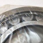 Cylindrical Roller Bearing – Straight Bore, 140 mm ID, 250 mm OD, 42 mm Width, 1 Row, CN Internal clearance.