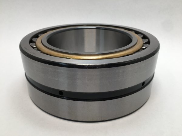 Spherical Roller Bearing – Straight Bore, 130 mm ID, 210 mm OD, 80 mm Width, Open, C3 Internal clearance