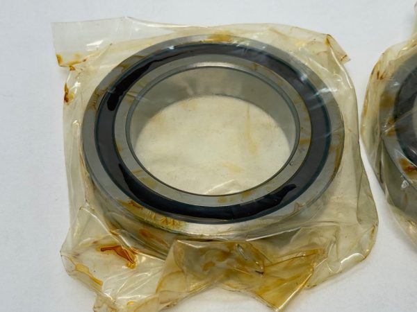 NDH Q0L12DTT7A Bearing 7012C Q-0L12-DTT-7A 60x95x18 mm 2 Pcs