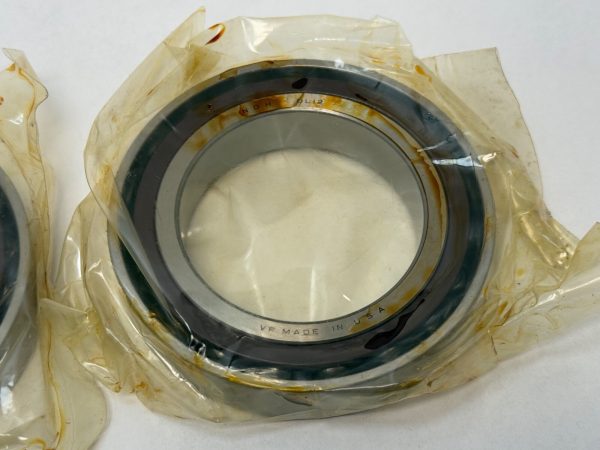 NDH Q0L12DTT7A Bearing 7012C Q-0L12-DTT-7A 60x95x18 mm 2 Pcs