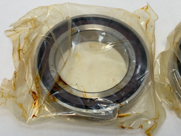 NDH Q0L12DTT7A Bearing 7012C Q-0L12-DTT-7A 60x95x18 mm 2 Pcs