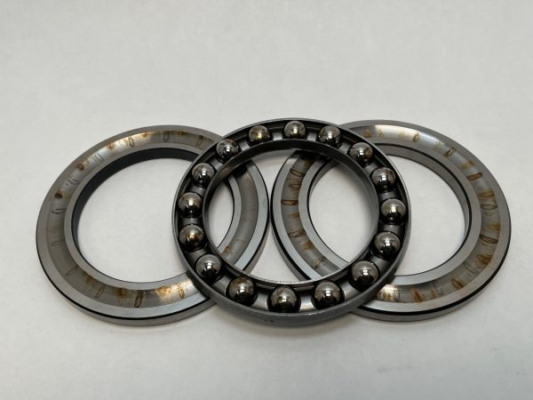 thrust ball bearing – 70 mm ID, 105 mm OD, 27 mm Width, Open.