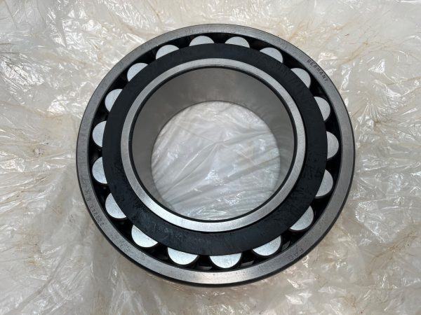 Spherical Roller Bearing – Tapered Bore, 120 mm ID, 215 mm OD, 58 mm Width, Open, CN Internal clearance.