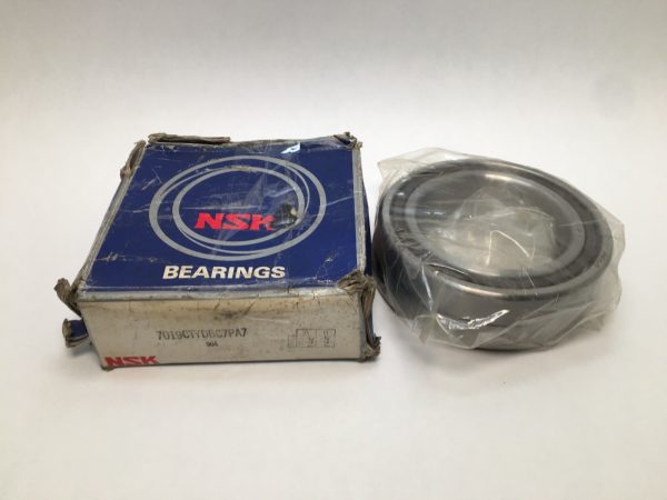 Angular Contact Ball Bearing – Straight Bore, 95 mm ID, 145 mm OD, 24 mm Width, Open, 15° Contact Angle, Normal Internal clearance.