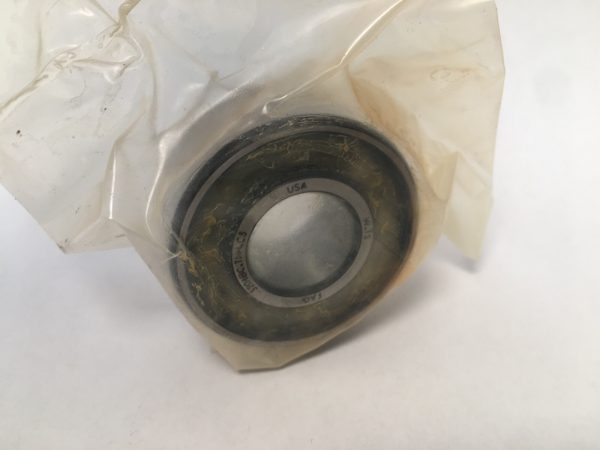 Deep Groove Ball Bearing – Straight Bore, 20 mm ID, 47 mm OD, 20.6 mm Width, Open, Without Snap Ring.