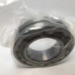 Spherical roller bearing – Straight Bore, 120 mm ID, 215 mm OD, 58 mm Width, Open, CN Internal clearance.