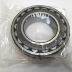 Spherical roller bearing – Straight Bore, 120 mm ID, 215 mm OD, 58 mm Width, Open, CN Internal clearance.