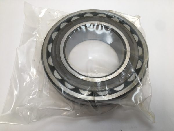 Spherical roller bearing – Straight Bore, 120 mm ID, 215 mm OD, 58 mm Width, Open, CN Internal clearance.