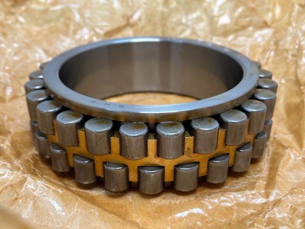 Cylindrical Roller Bearing – Tapered Bore, 110 mm ID, 170 mm OD, 45 mm Width, 2 Row.