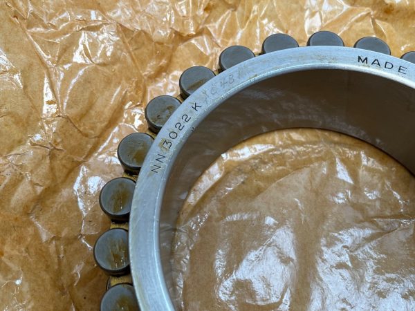 Cylindrical Roller Bearing – Tapered Bore, 110 mm ID, 170 mm OD, 45 mm Width, 2 Row.
