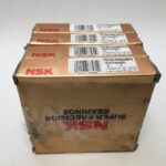 NSK 7015CTRQUMP3 Bearing 75x115x20 mm 7015-CTR-QUM-P3 ABEC5 England 4 Pcs