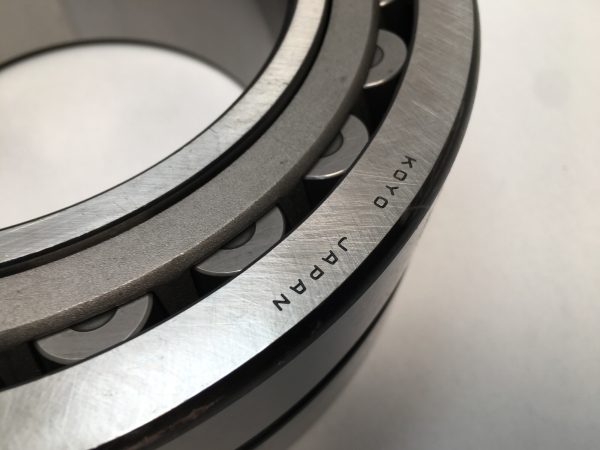 Spherical Roller Bearing – Straight Bore, 130 mm ID, 210 mm OD, 80 mm Width, Open, CN Internal clearance