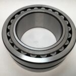Spherical Roller Bearing – Straight Bore, 130 mm ID, 210 mm OD, 80 mm Width, Open, CN Internal clearance