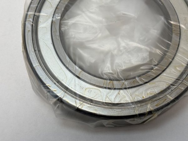 Deep Groove Ball Bearing – Straight Bore, 80 mm ID, 140 mm OD, 26 mm Width, Single Shield, Without Snap Ring