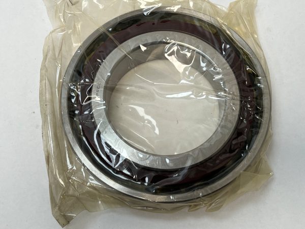 Super Precision Angular Contact Ball Bearing – Straight Bore, 85 mm ID, 150 mm OD, 28 mm Width, Open, 15° Contact Angle, Universal Pairing, Medium Preload.