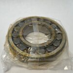 Spherical Roller Bearing – Straight Bore, 85 mm ID, 180 mm OD, 41 mm Width, Open, CN Internal clearance.