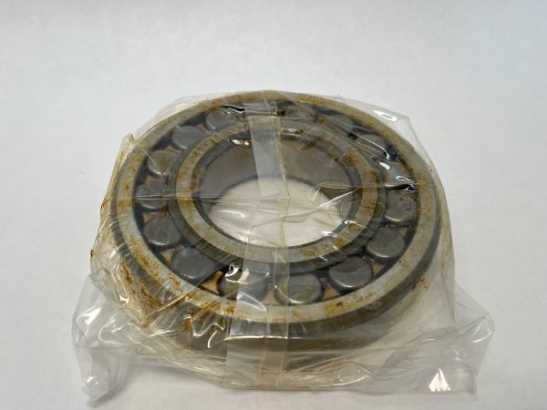 Spherical Roller Bearing – Straight Bore, 85 mm ID, 180 mm OD, 41 mm Width, Open, CN Internal clearance.