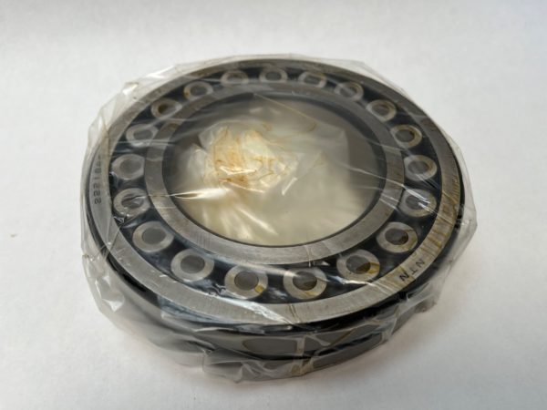 NTN 22218BD1 Spherical Roller 90x160x40 mm 22218CJ 22218 B W33/D1 Japan
