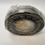 NTN 22218BD1 Spherical Roller 90x160x40 mm 22218CJ 22218 B W33/D1 Japan