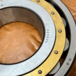 Spherical roller bearing – Tapered Bore, 100 mm ID, 215 mm OD, 47 mm Width, Open, CN Internal clearance.