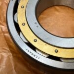 Spherical roller bearing – Tapered Bore, 100 mm ID, 215 mm OD, 47 mm Width, Open, CN Internal clearance.