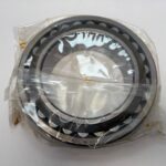 Spherical Roller Bearing – Straight Bore, 170 mm ID, 260 mm OD, 67 mm Width, Open, CN Internal Clearance.
