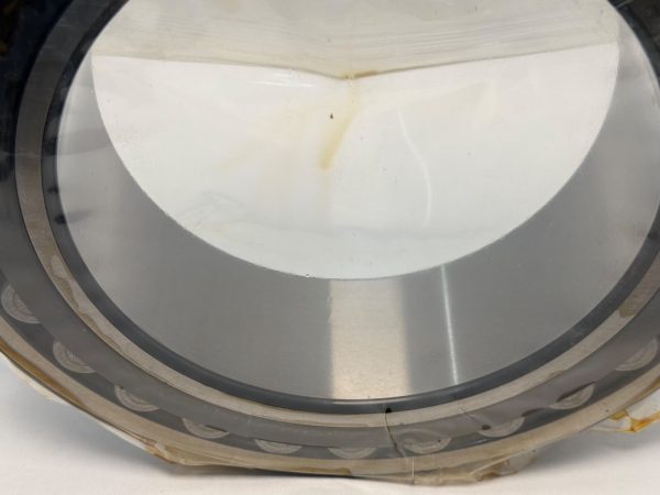 Spherical Roller Bearing – Straight Bore, 170 mm ID, 260 mm OD, 67 mm Width, Open, CN Internal Clearance.