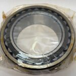 Spherical Roller Bearing – Straight Bore, 170 mm ID, 260 mm OD, 67 mm Width, Open, CN Internal Clearance.