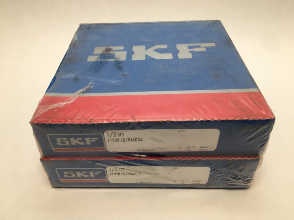 SKF 71928-CD/P4ADGA Bearing 140x190x24 mm 71928-CD-P4A-DGA ABEC7 Italy Set