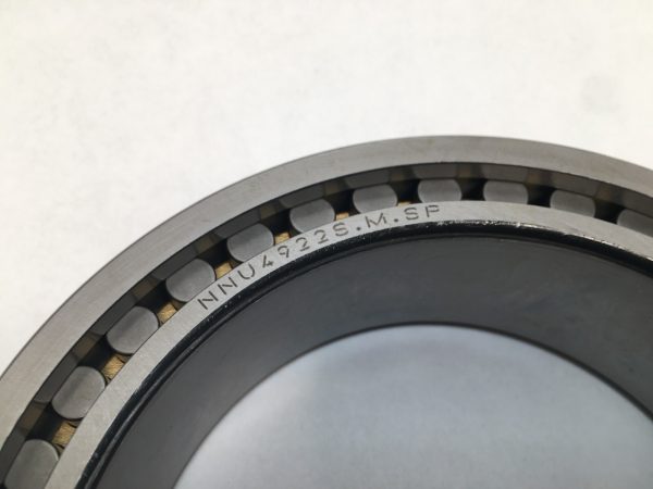 Cylindrical Roller Bearing – Straight Bore, 110 mm ID, 150 mm OD, 40 mm Width, 2 Row, Super Precision.