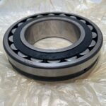 Spherical Roller Bearing – Straight Bore, 120 mm ID, 215 mm OD, 58 mm Width, Open, C3 Internal clearance.