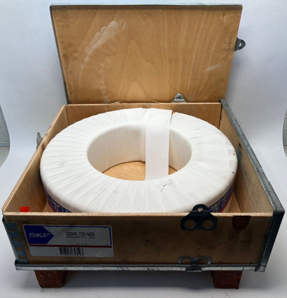Spherical Roller Bearing – Tapered Bore, 200 mm ID, 360 mm OD, 98 mm Width, Open, CN Internal clearance