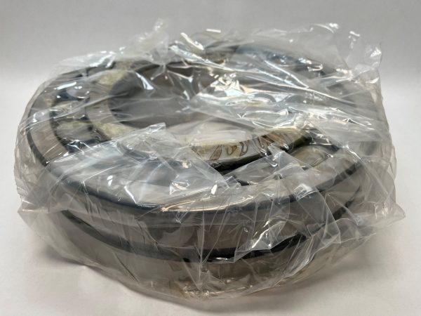 Spherical Roller Bearing – Straight Bore, 200 mm ID, 360 mm OD, 98 mm Width, Open