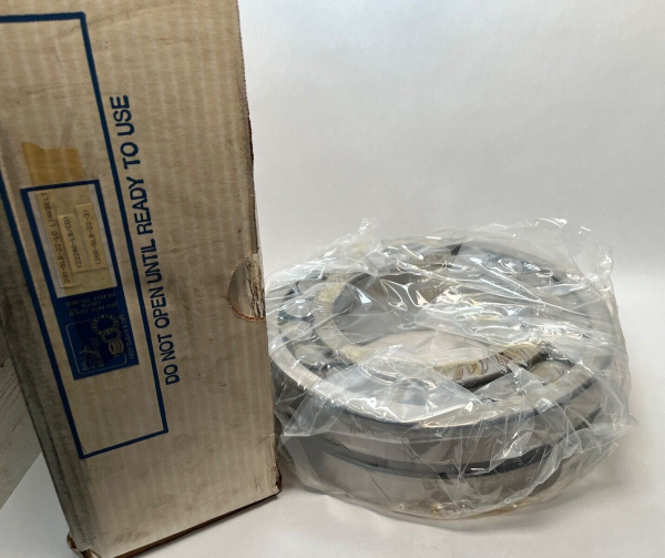 Spherical Roller Bearing – Straight Bore, 200 mm ID, 360 mm OD, 98 mm Width, Open