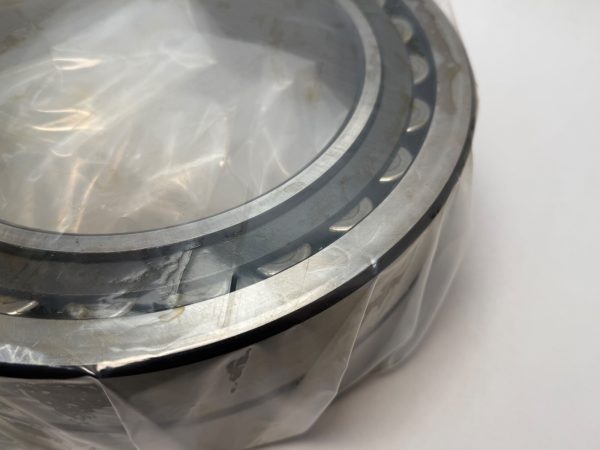 SKF 24038-CC/C4W33 Spherical Bering 24038 CCC4W33 24038 CC C4 W33 190x290x100 mm