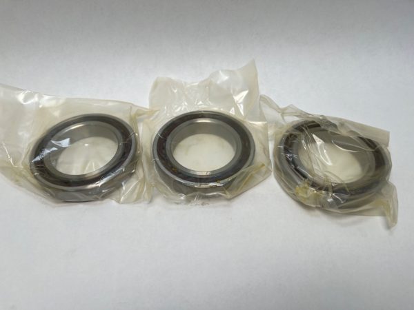 Angular Contact Ball Bearing – 70 mm ID, 110 mm OD, 20 mm Width, Open, 15° Contact Angle, Light Preload.