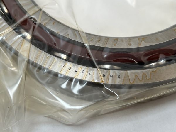 SNR 7028CDUJ74 Bearing 140x210x33 mm 7028-C-T-DUL-P4 7028-C-DU-J74 France 2 Pcs