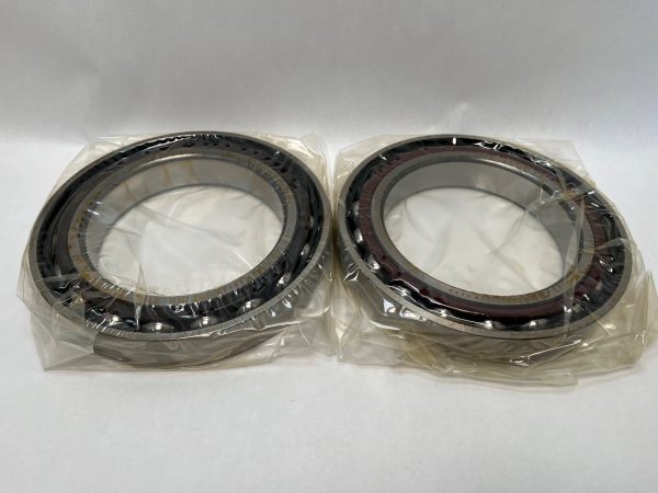 SNR 7028CDUJ74 Bearing 140x210x33 mm 7028-C-T-DUL-P4 7028-C-DU-J74 France 2 Pcs
