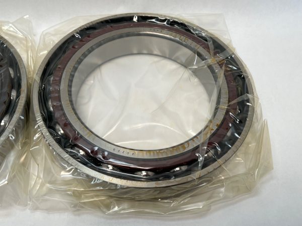 SNR 7028CDUJ74 Bearing 140x210x33 mm 7028-C-T-DUL-P4 7028-C-DU-J74 France 2 Pcs
