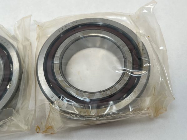 Angular Contact Ball Bearing – Straight Bore, 55 mm ID, 100 mm OD, 21 mm Width, Open, 15° Contact Angle, Light Preload.